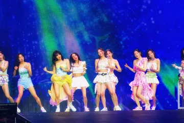 Context: TWICE performing in Las Vegas on 16 March 2024; historic JYP live-music context, not a FY2025 concert or earnings announcement.